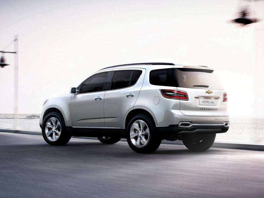  Chevrolet TrailBlazer Concept 2011 года  (фото 12 из 16)